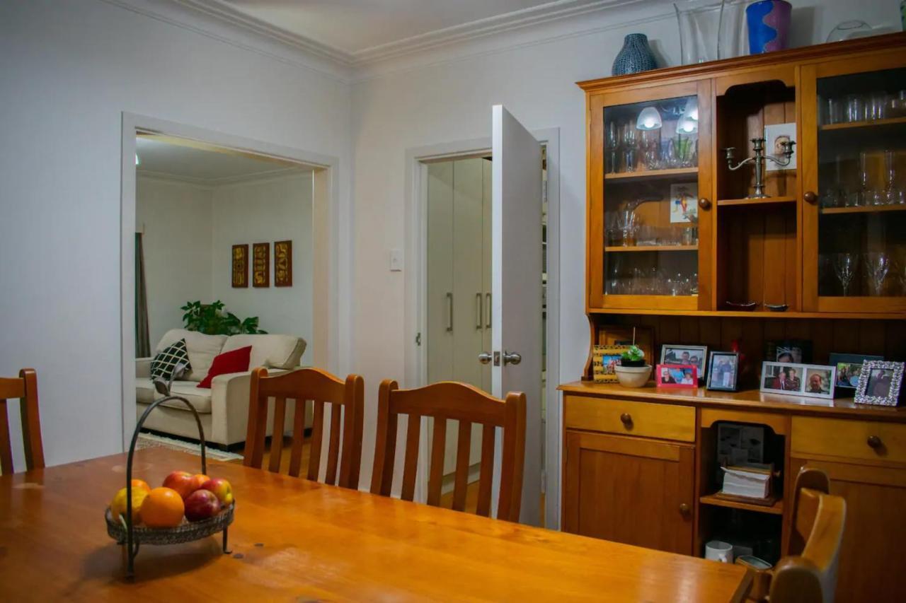 Holiday home Spacious 5 Bedroom Family Abode