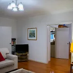Spacious 5 Bedroom Family Abode