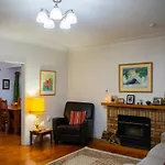 Spacious 5 Bedroom Family Abode